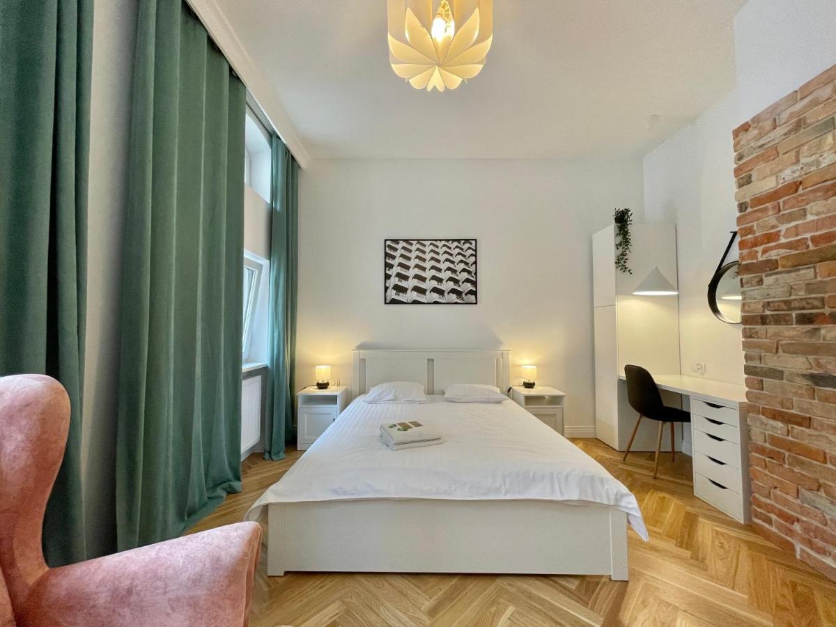 Chili Apartment Torun Exterior photo